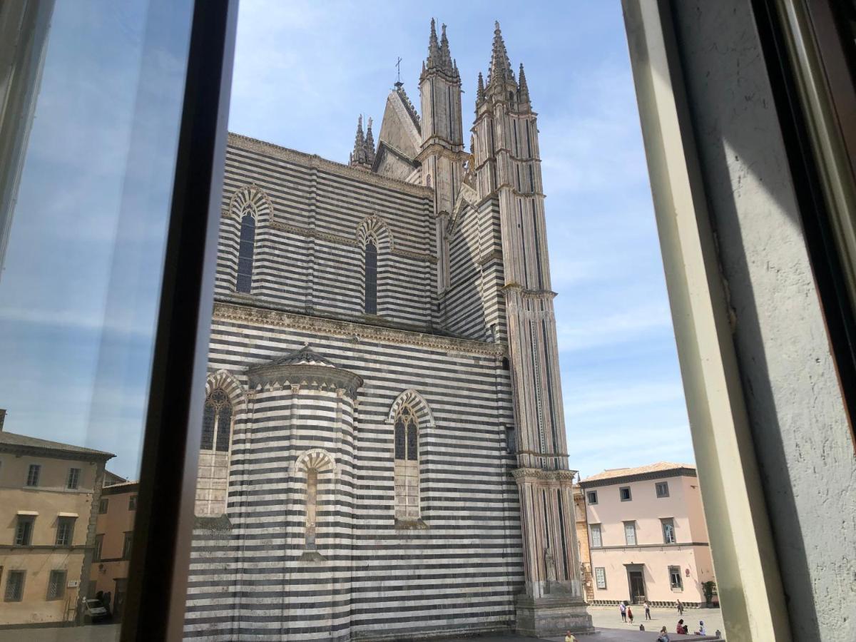 La Dimora Alle Scalette Apartment Orvieto Bagian luar foto