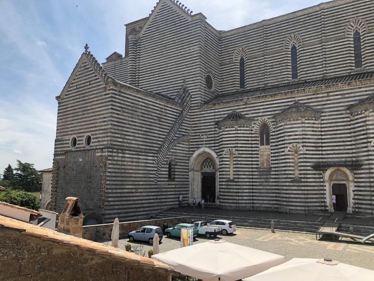 La Dimora Alle Scalette Apartment Orvieto Bagian luar foto